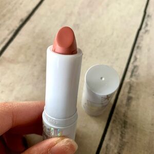 Colour Pop Cosmetics Lux Lipstick in First Snow (Crème pinky nude) 3.5g.